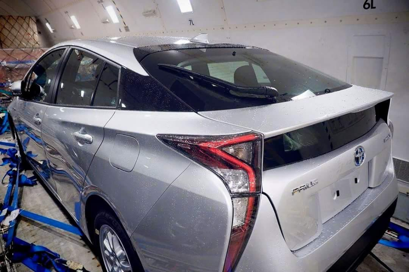 Illustration for article titled No Camo: Â New Prius Photos